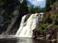 4 waterfalls, 9 pics and mini video clip